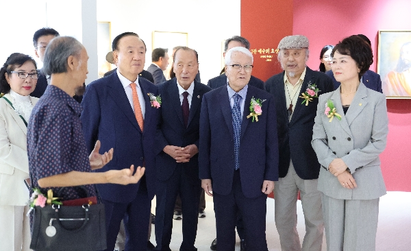 백석대학교·백석문화대학교 백석기독교문화예술관에서 《성화미술관》 개관 대표이미지