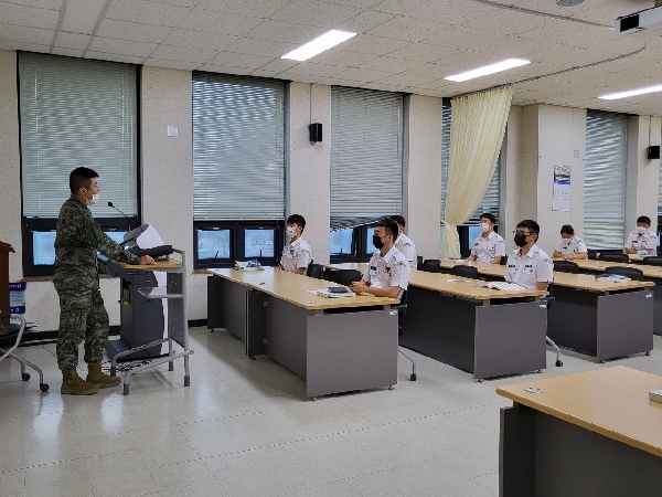 해병대 선배와의 대화 대표이미지