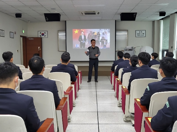 22년 안보초빙교육 대표이미지