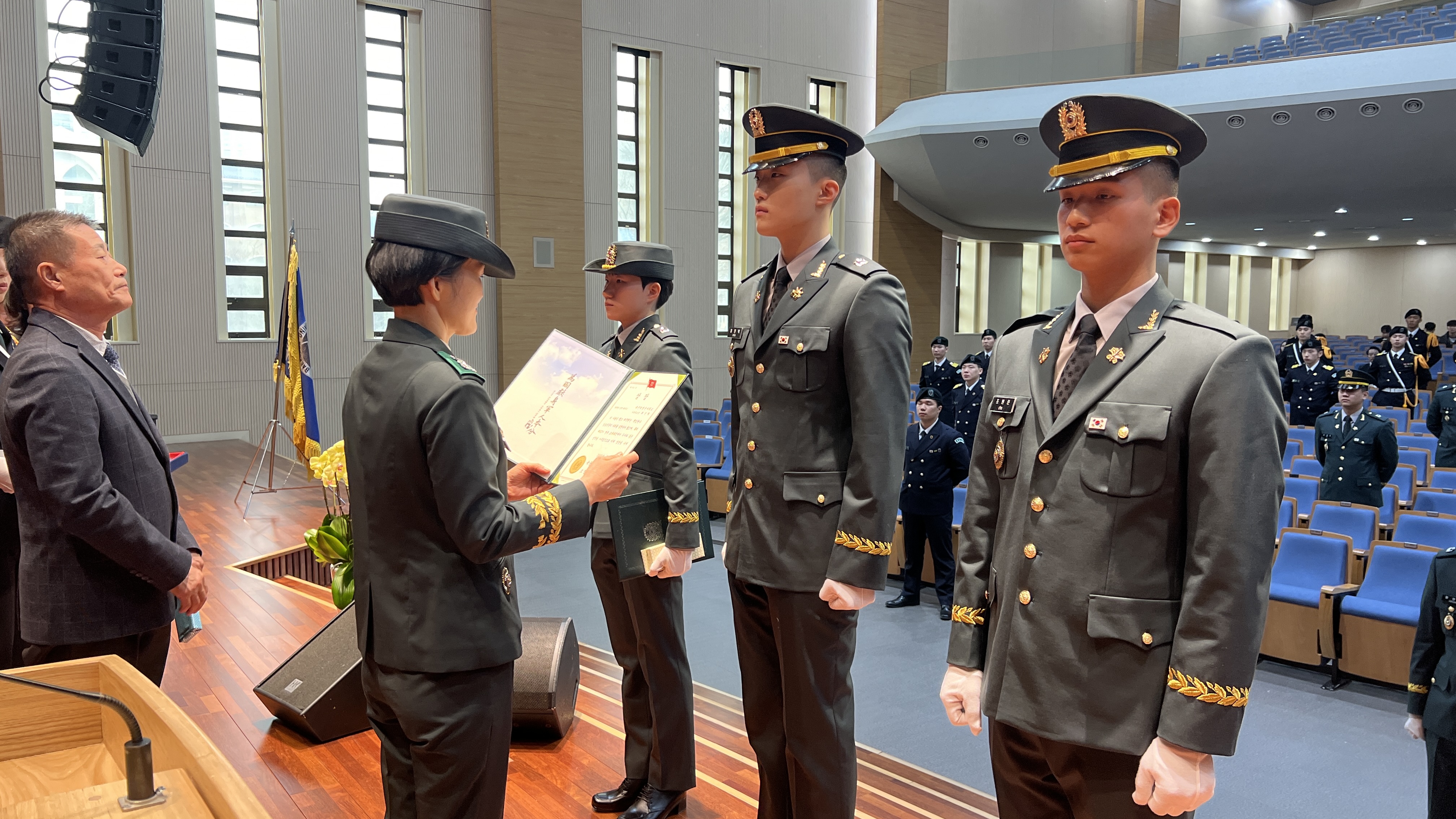 63기 임관식 4번째 첨부파일 이미지