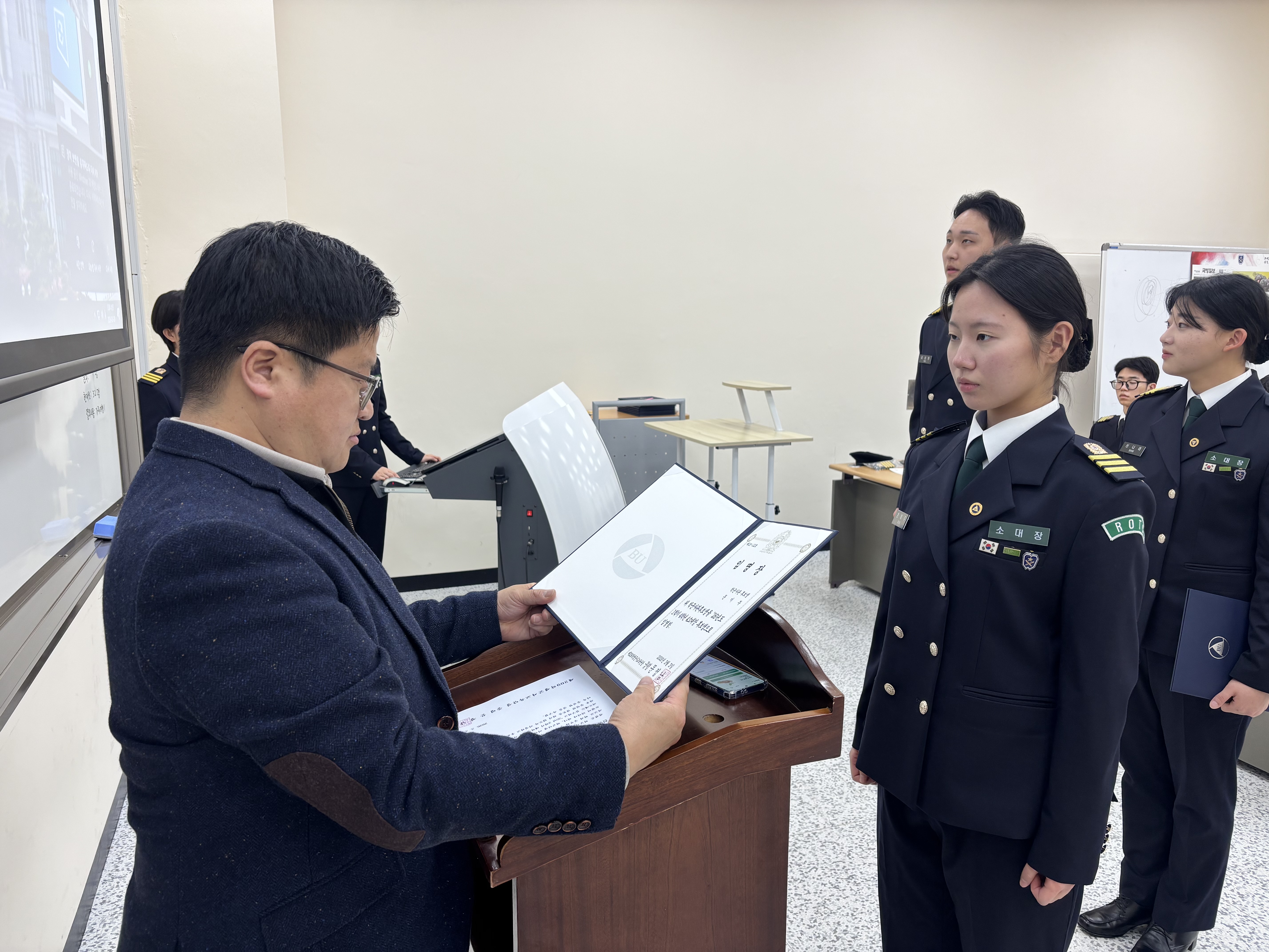 26년도 1학기 임명식 및 상장수여식 21번째 첨부파일 이미지