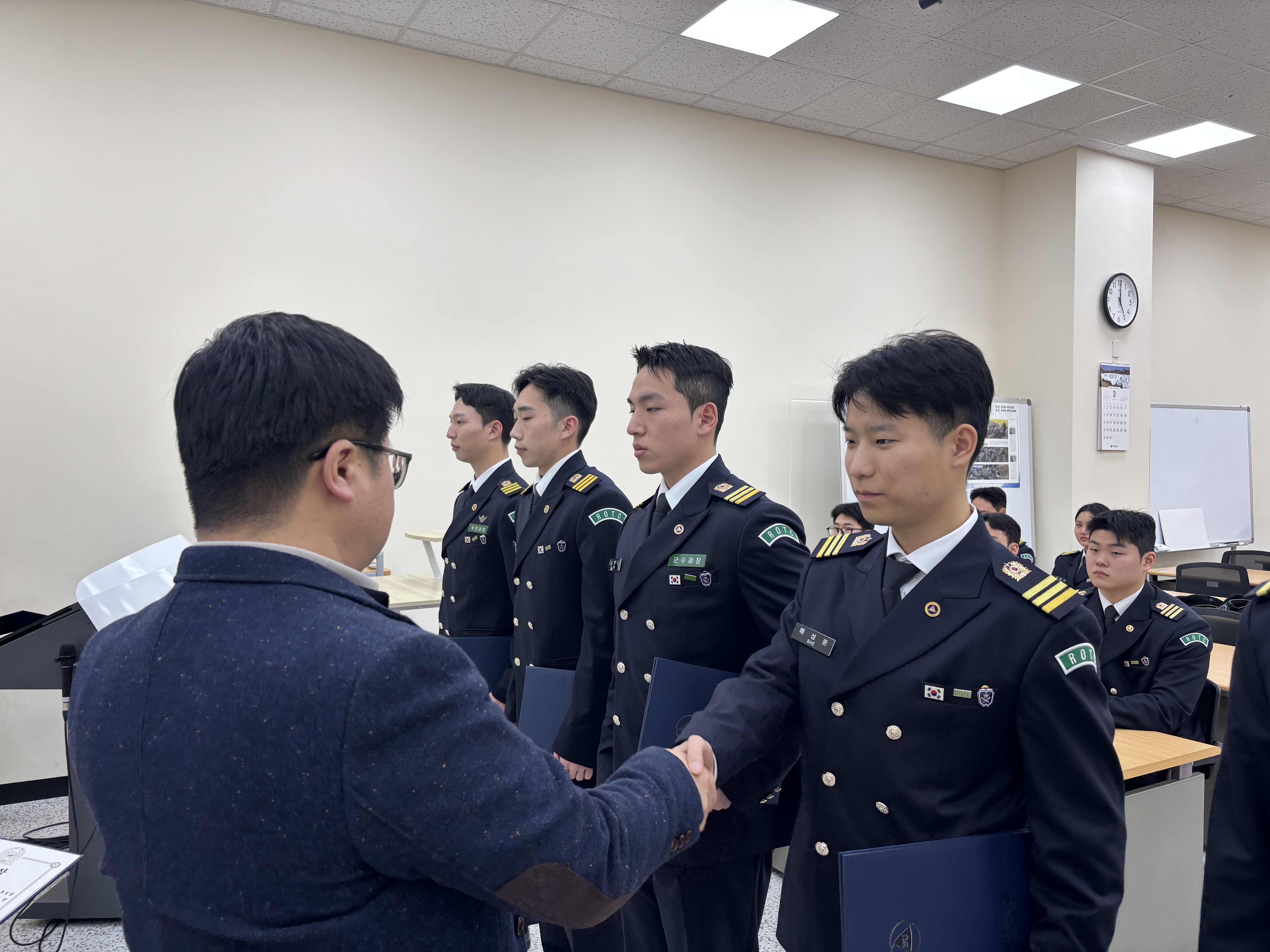 26년도 1학기 임명식 및 상장수여식 27번째 첨부파일 이미지