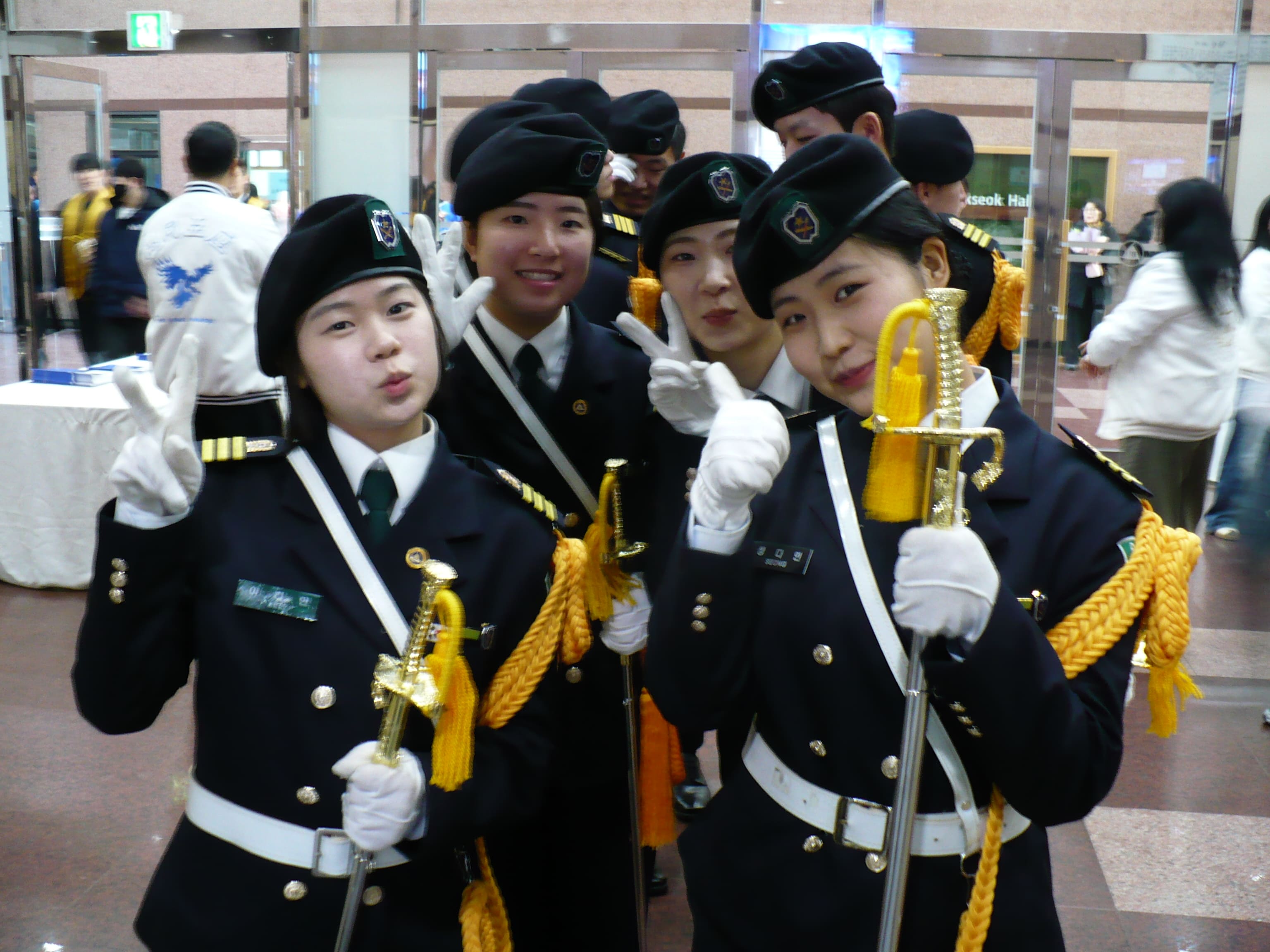 26년 졸업식 예도 12번째 첨부파일 이미지