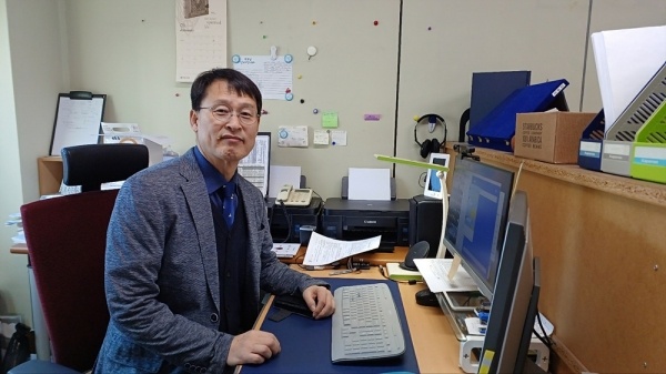 김욱 사진