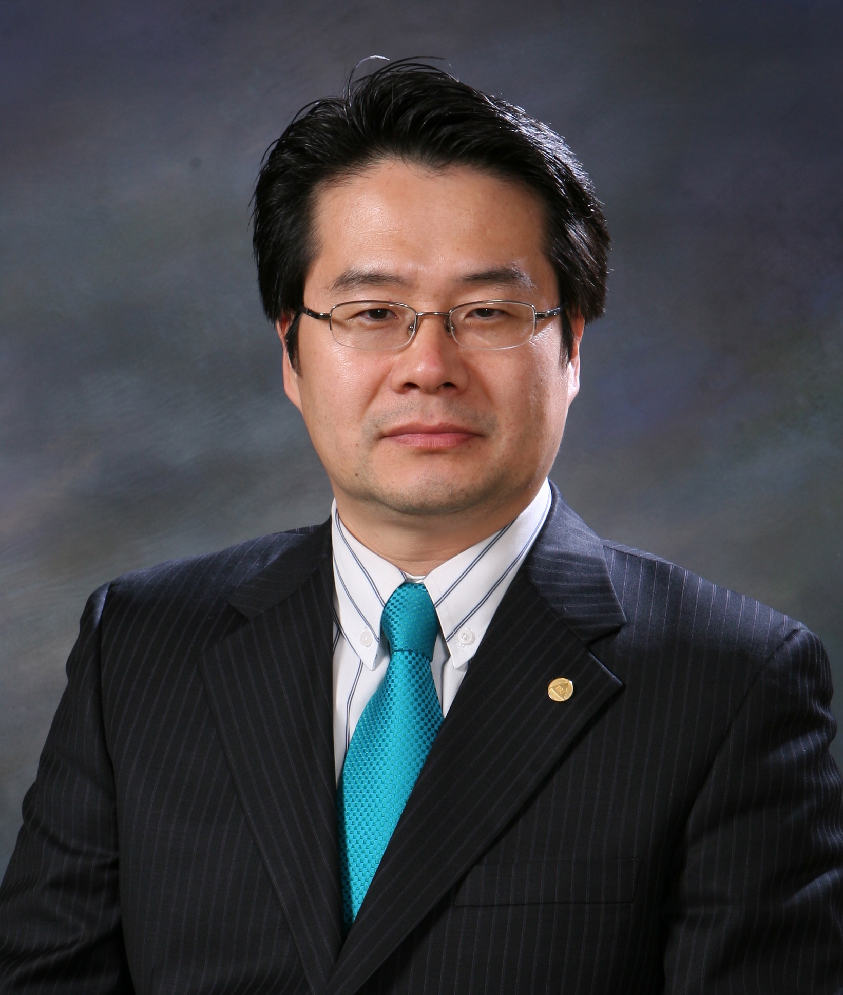 손동신 사진