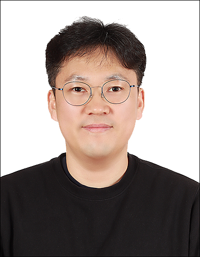 박찬우 사진