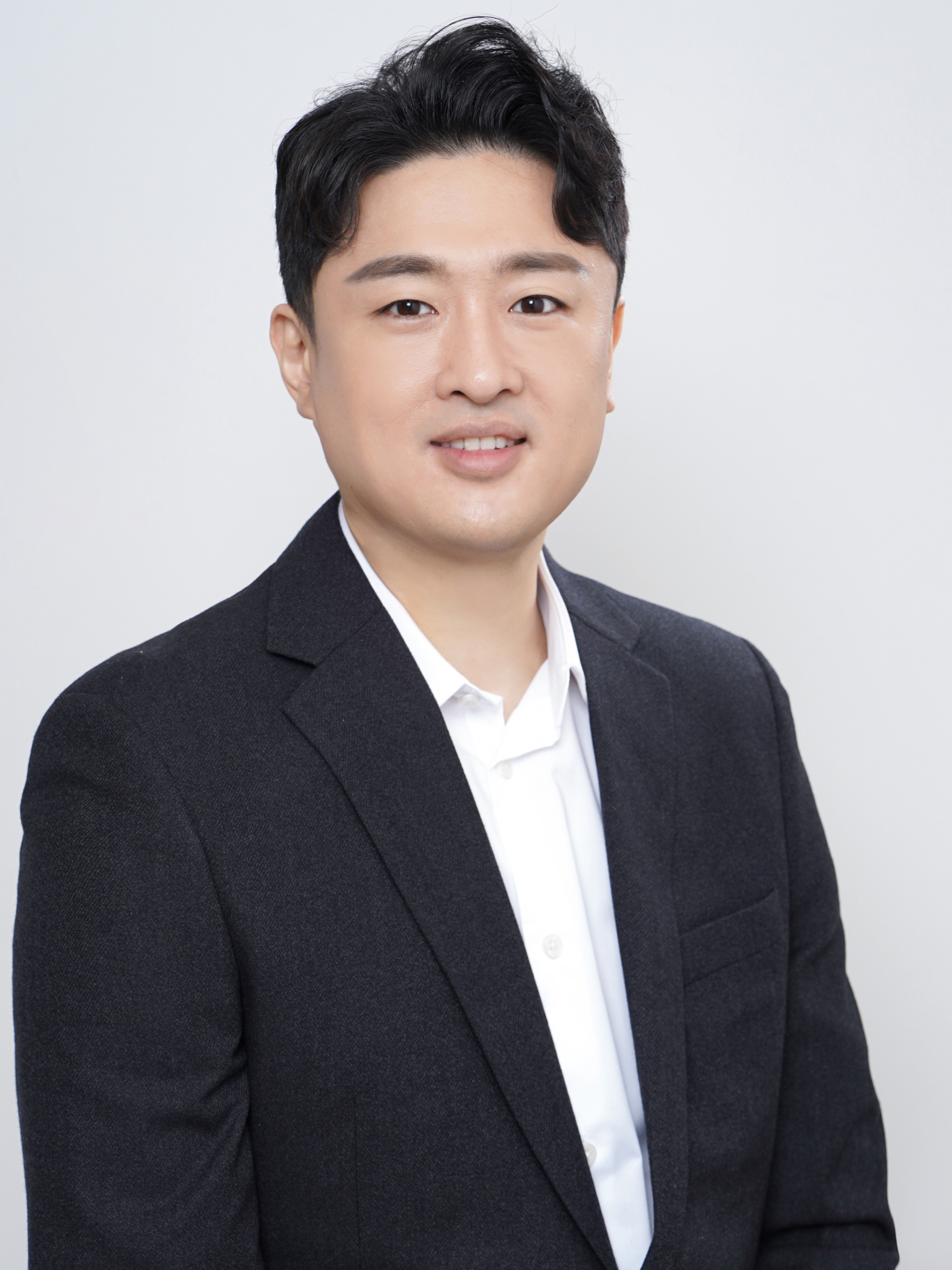 어한중 사진