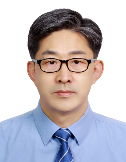 홍진근 사진