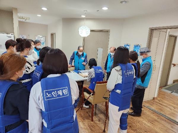 백석실버센터 생애체험관, 일반인 대상 체험 재개 대표이미지